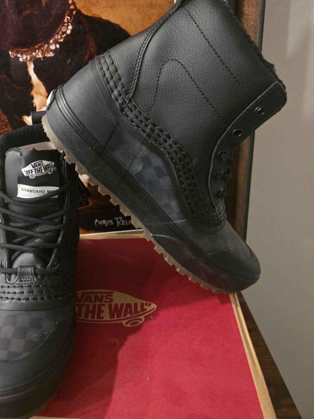 Vans Standard Mid Snow MTE Checkerboard Black Rain Snow Boots Men's Sz 9 US NEW